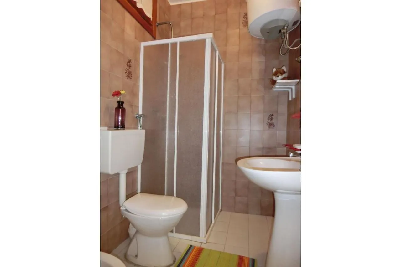 Homely Seaview Studio Flat With Balcony - Beahost Bibione Apartman